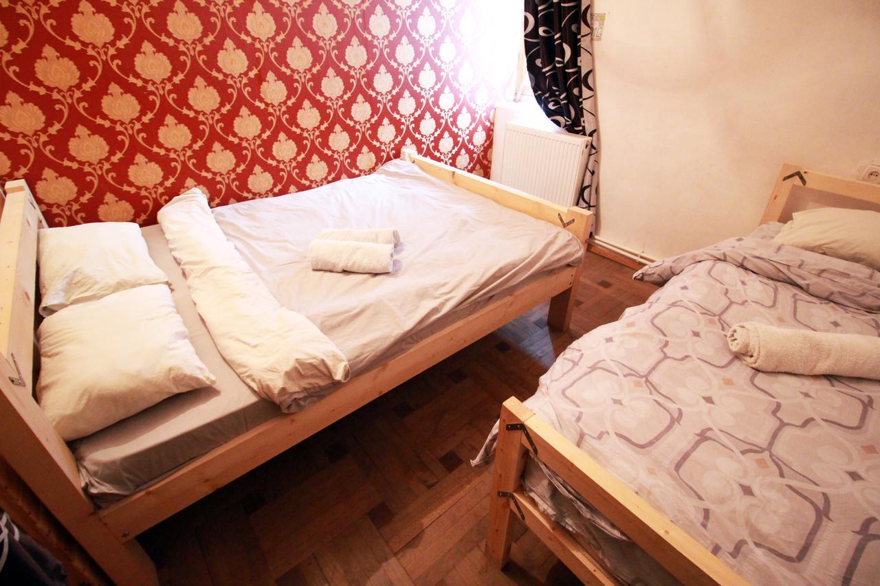 Sheni Hostel Тбілісі Екстер'єр фото