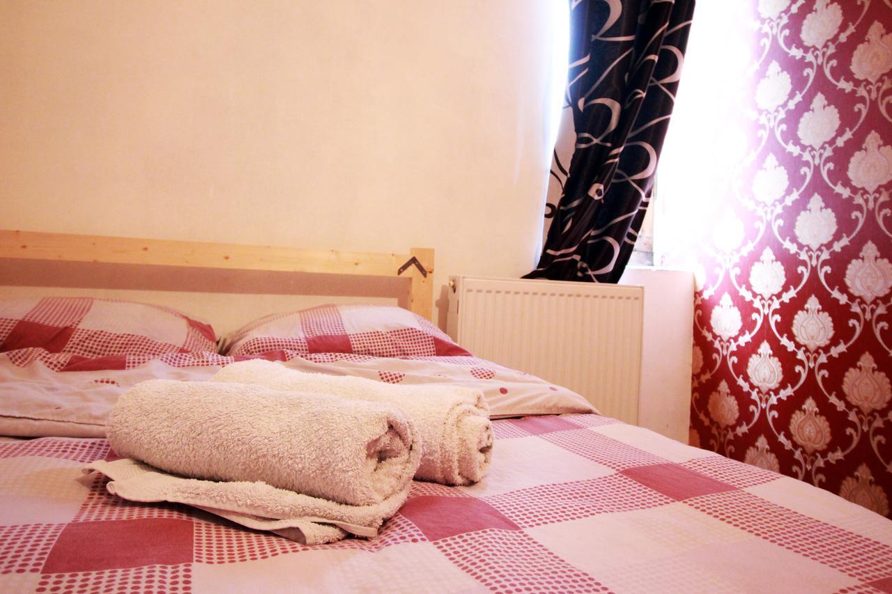 Sheni Hostel Тбілісі Екстер'єр фото