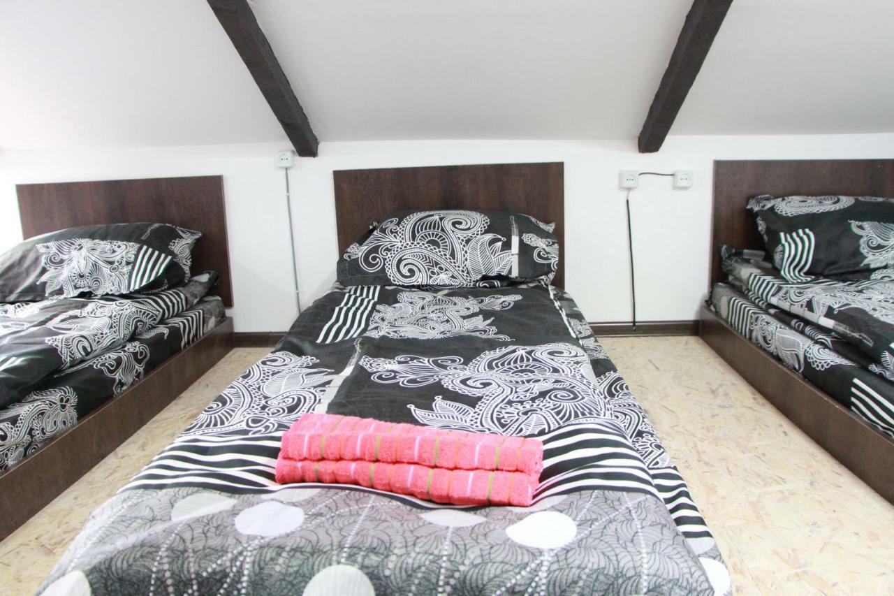 Sheni Hostel Тбілісі Екстер'єр фото